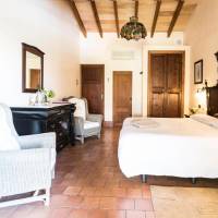 Double or Twin Room with Swimming Pool Access