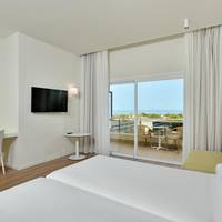 Sol Room Sea View