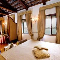 Suite with Grand Canal View