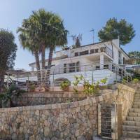 Five-Bedroom Villa