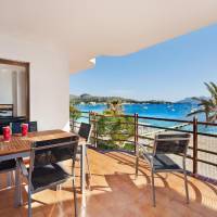 Three-Bedroom Apartment (6 Adults)