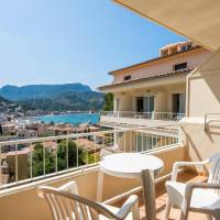 Superior Room with Harbour View (2 adults + 1 child)