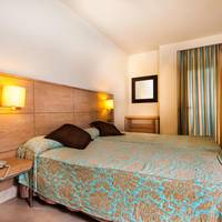 One-Bedroom Suite (2 Adults)