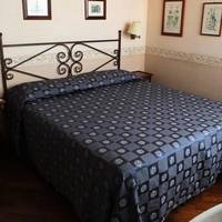 Double or Twin Room with Partial Canal View - Top Floor