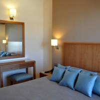 One-Bedroom Apartment (2 Adults)