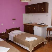 Studio (1-2 Adults)