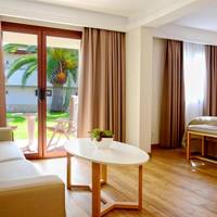Junior Suite (2 Adults + 1 Child)