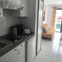 One-Bedroom Apartment with Sea View (2 Adults)
