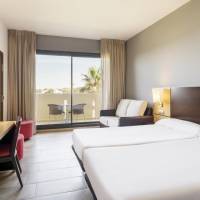 Connecting Double or Twin Room (2 Adults + 2 Children)