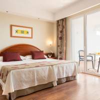 Double or Twin Room (2 Adults)