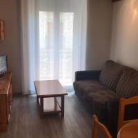 One-Bedroom Superior Apartment (2 Adults + 1 Child)