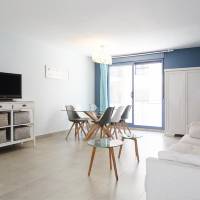 Three-Bedroom Apartment with Sea Side View