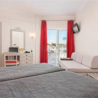 Triple Room with Balcony
