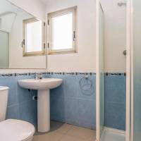 Two-Bedroom Apartment (5 Adults)