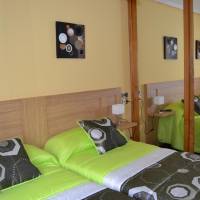 Twin Room with Shared Bathroom