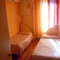Bed in Mixed 6-Bed Dormitory Room