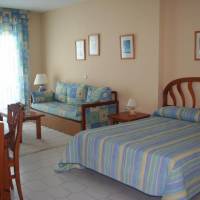 Studio (3 Adults)