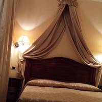 Quadruple Room with Canal View