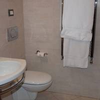 Double or Twin Room with Private Bathroom