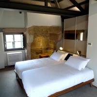Superior One-Bedroom Apartment