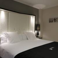 Double or Twin Room with Terrace