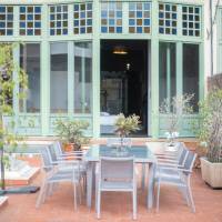 Apartment with Terrace