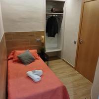 Single Room with Shared Bathroom