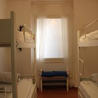 Bed in 4-Bed Mixed Dormitory Room