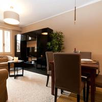 Four-Bedroom Apartment with Terrace