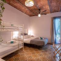Quadruple Room with Private Bathroom