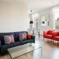 Three-Bedroom Apartment (6 Adults) - Aragó 312