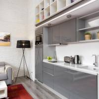 Luxury Three-Bedroom Attic with Terrace