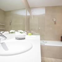 Deluxe Two-Bedroom Apartment with Sea View  - La Rambla