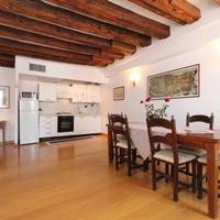 Palazzo Moro 5 - Three-Bedroom Apartment