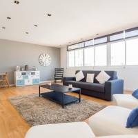 One-Bedroom Penthouse Apartment - Rambla Catalunya