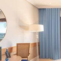 Premium Double Room (3 Adults + 1 Child)