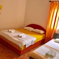 One-Bedroom Apartment (3 Adults)