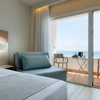 Deluxe Room with Sea View