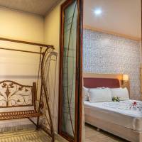 Deluxe Double or Twin Room with Sea View