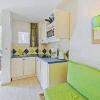 Select Two-Bedroom Apartment (6 People)