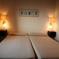 One-Bedroom Apartment Upper Floor (2 Adults)