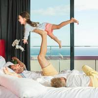 Rock Suite Platinum (2 Adults + 1 Child)