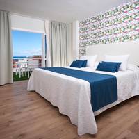 Apartment with Sea View (2 Adults)