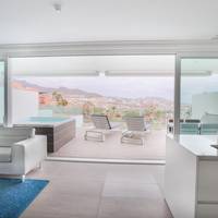 Divinity Lago 1 bedroom Suite with jacuzzi and sea view