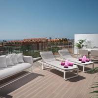 Serenity Bliss 2 bedroom Suite sea view