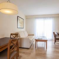 One-Bedroom Apartment (3 Adults)