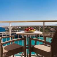 Double Room with Extra Bed and Sea View (3 Adults)