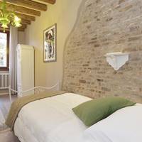 Single Room with Private External Bathroom