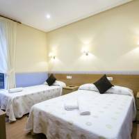 Triple Room with Shared Bathroom
