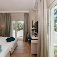 Twin or Double Room with Sea View